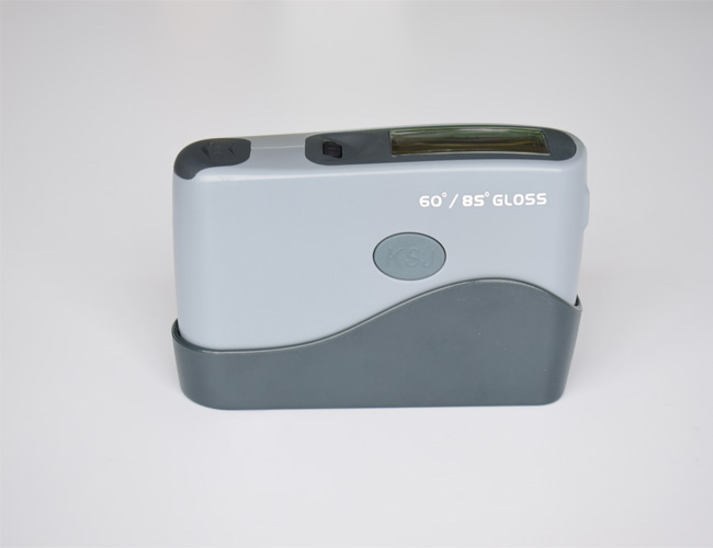 mg68-f2-glossmeter-3.jpg